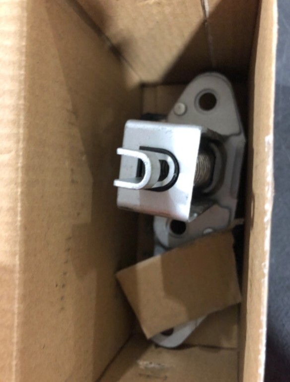 DORMAN 38675 DRIVER SIDE TAILGATE LATCH COMPATIBLE WITH SELECT CHEVROLET / GMC