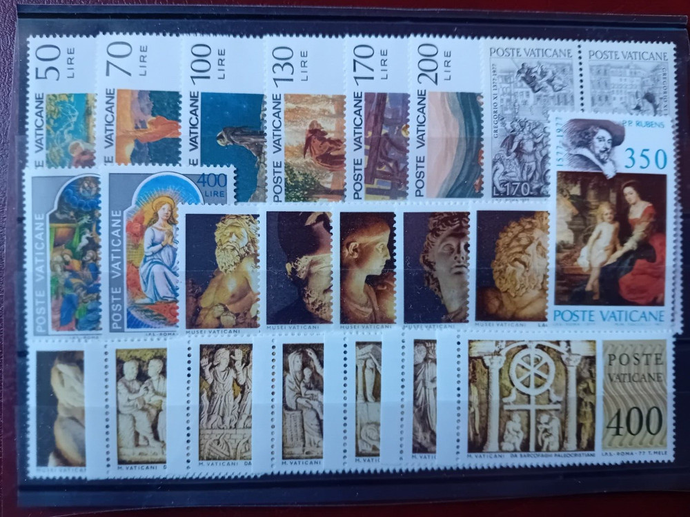VATICAN 1977 Complete Vintage New MNH