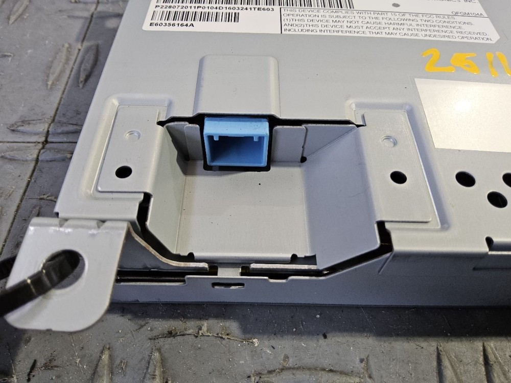 2010-2017 GMC Terrain Dash Mounted Lower 7" Display Screen