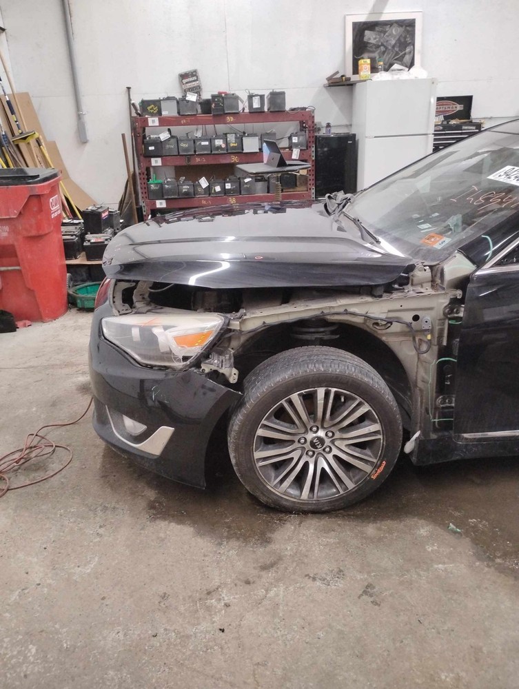 Spindle Knuckle Front KIA CADENZA Left 14 15 16