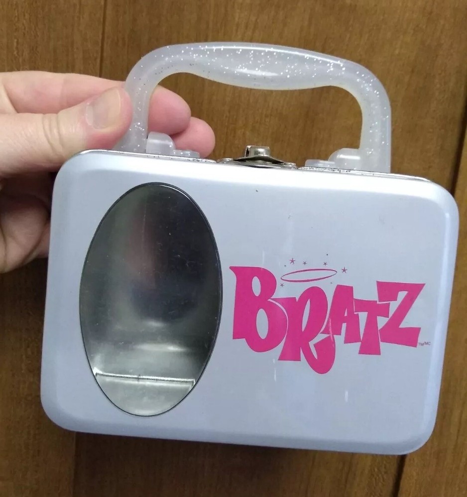 2003 bratzpack mini lunchbox container metal