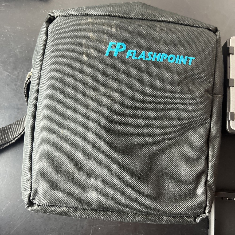 Flashpoint FP fplcl160 Led camera light w/ case