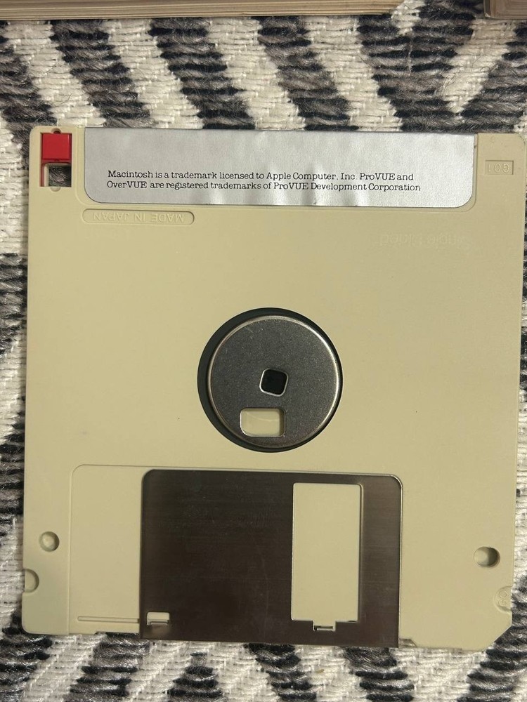 OverVUE Apple Macintosh Info Manager Manual + Disk Vintage Software Set