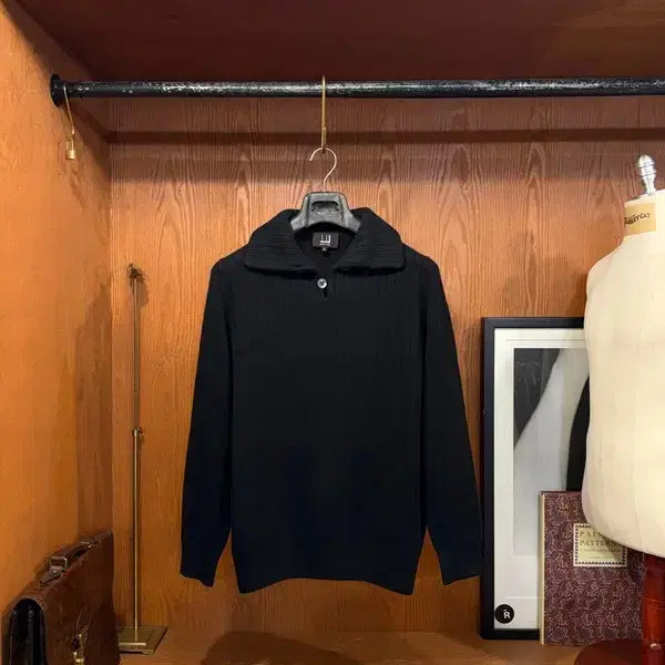Dunhill Cashmere Knit 100% Size S