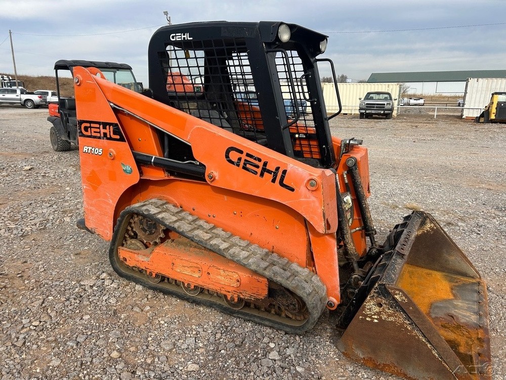 2019 Gehl RT105 Compact Track Skid Steer Loader 35Hp Open Cab Used