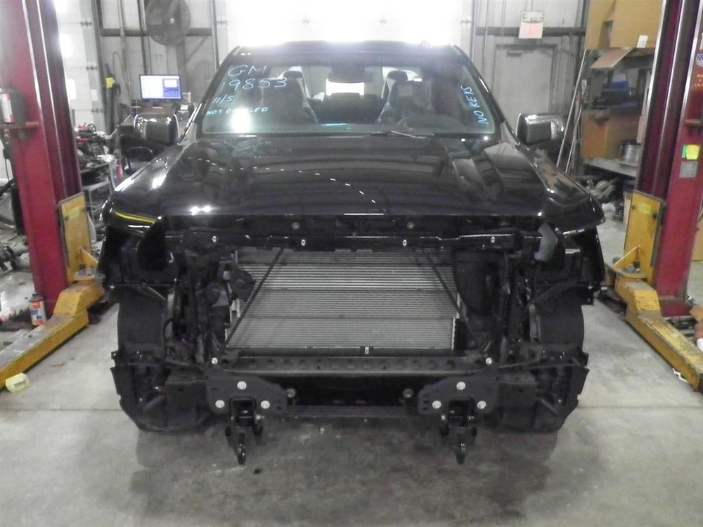 2026 Sierra 1500 SLT Upper Air Shutter