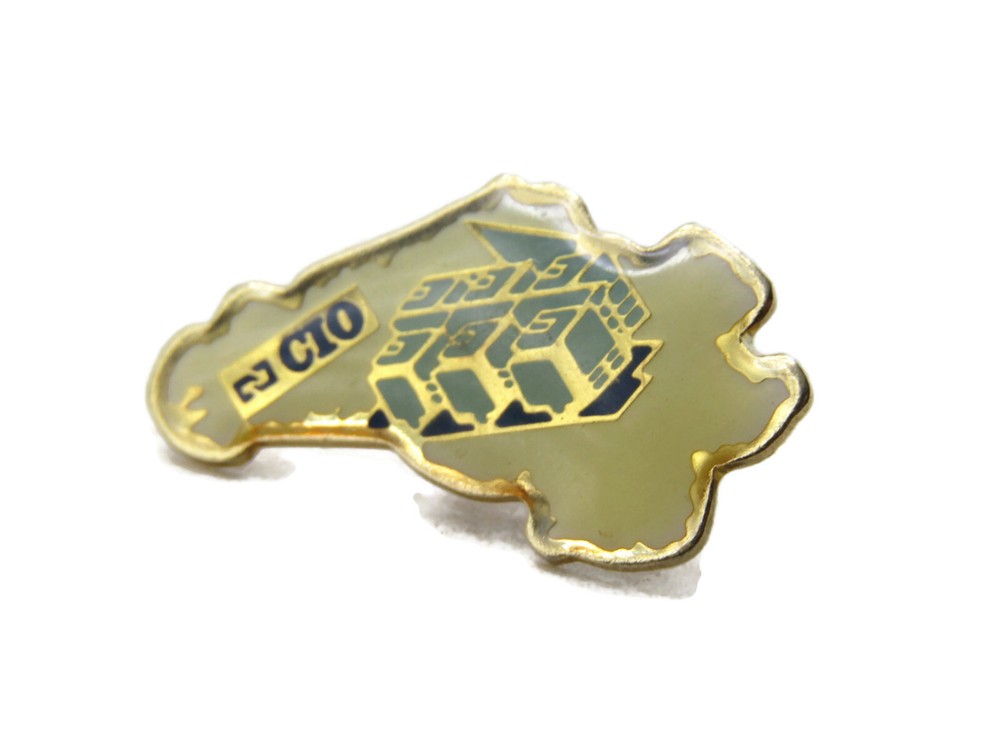 CIO Pin White & Gold Tone