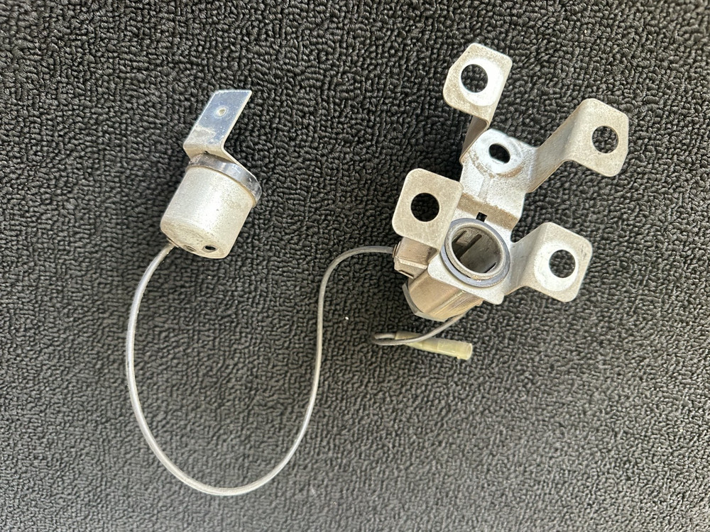 1973 Datsun 240Z Cigarette Lighter Assembly w/Hardware