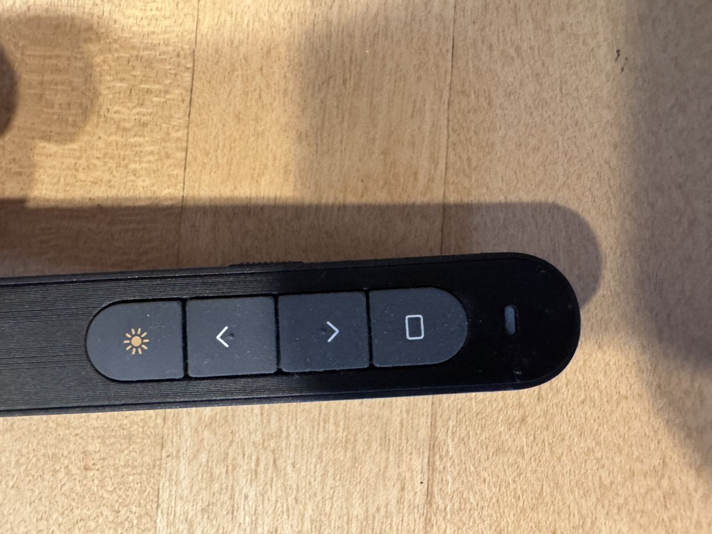 DinoFire Wireless Presenter Hyperlink Volume Control Presentation Clicker RF ...