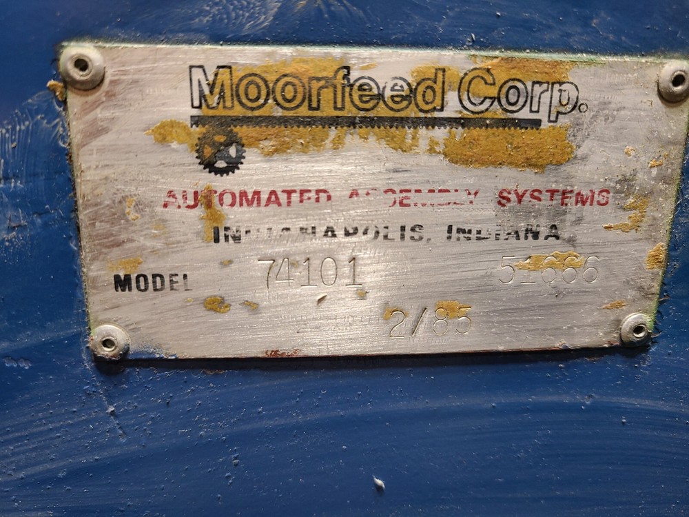 Moorfeed Corp. Vibratory Feeder, 120V model 74101