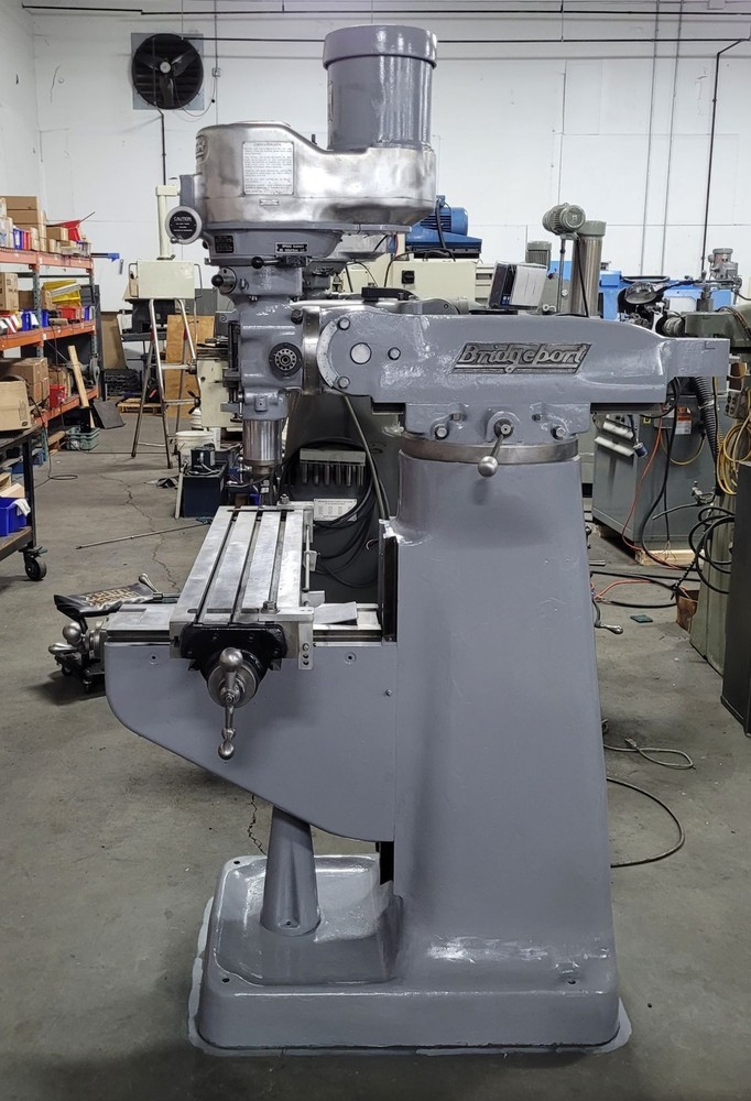 Bridgeport 1 1/2 HP VS Mill, 9 x 42 Table