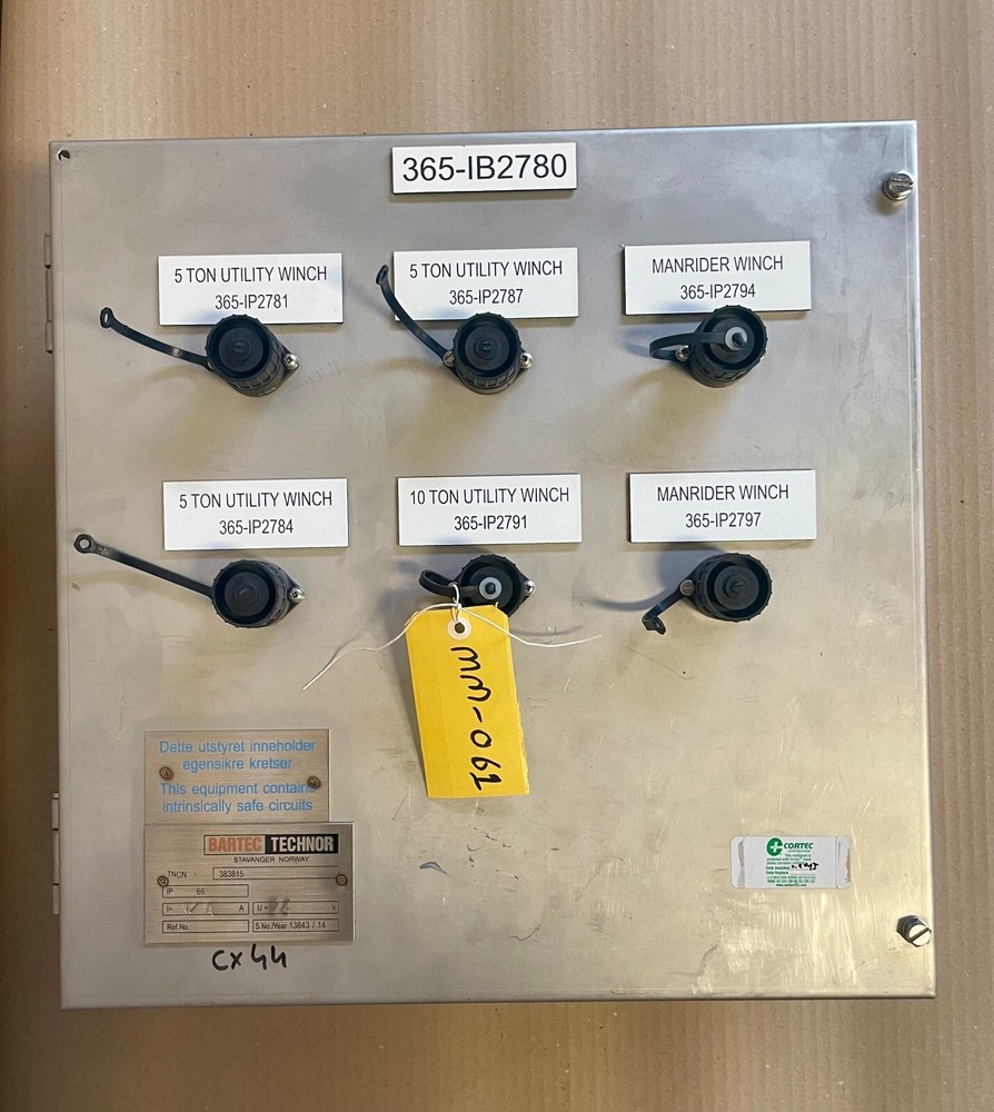 Cavotec Aker Solution 365-IB2780 Winch Remote Control Junction Box Bartec 383815