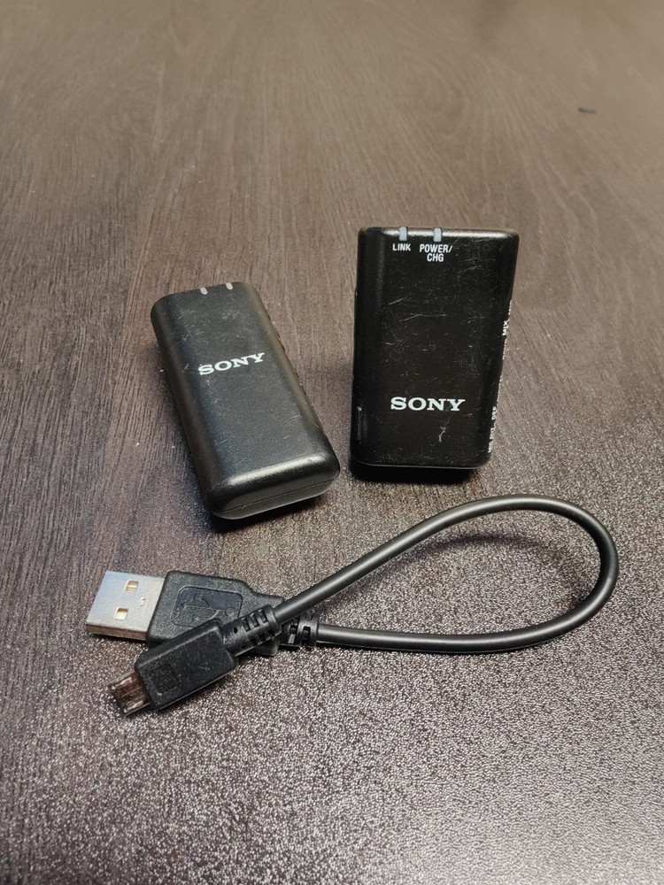 Sony ECM-W2BT Camera-Mount Digital Bluetooth Wireless Microphone System