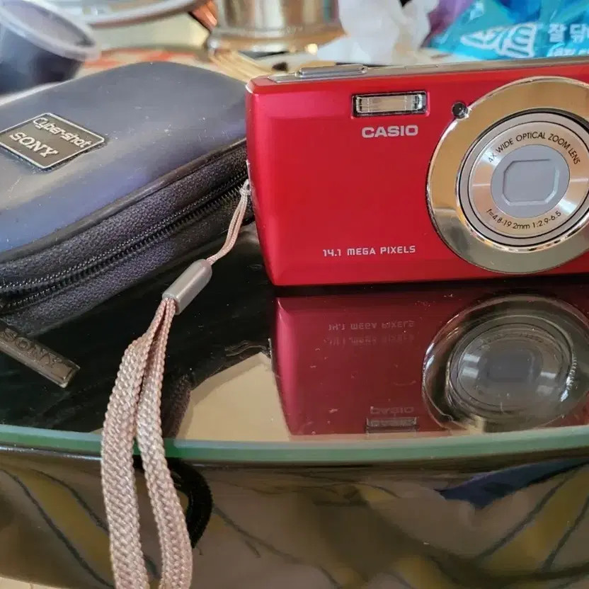 Casio QV-R100 Vintage Digital Camera, Pre-Owned Condition