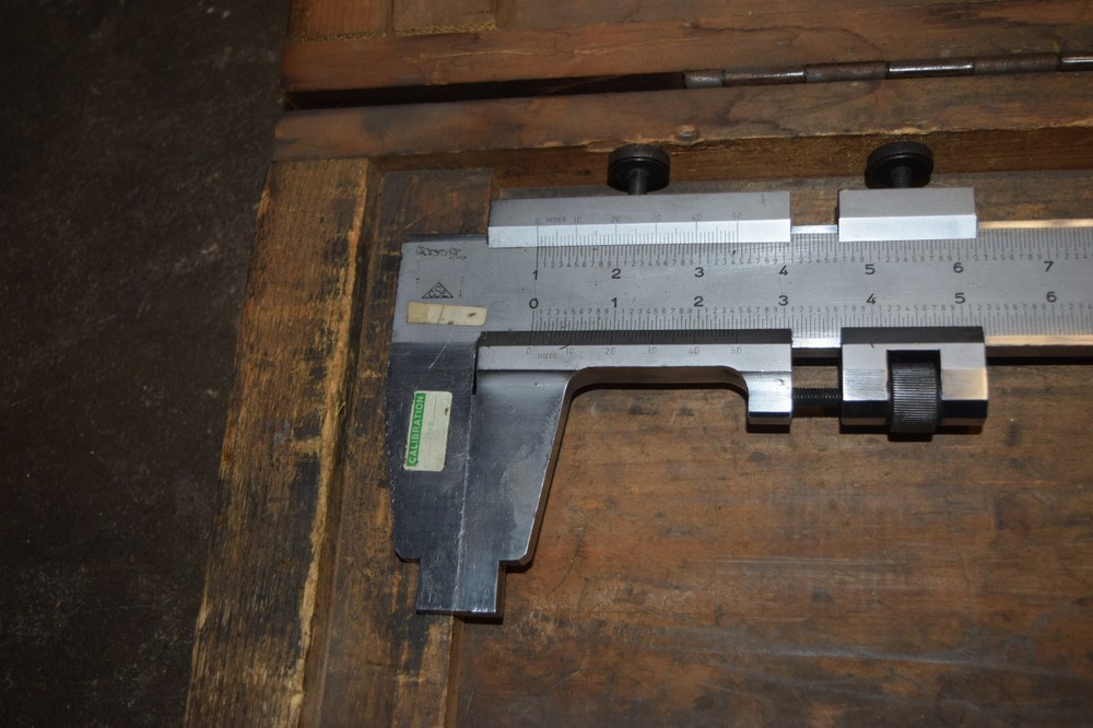 CSE 82" 83" Vernier Caliper