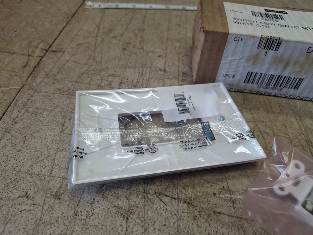 Da-Lite 38886 Built-In Smart Motor Hardware Kit Switch White