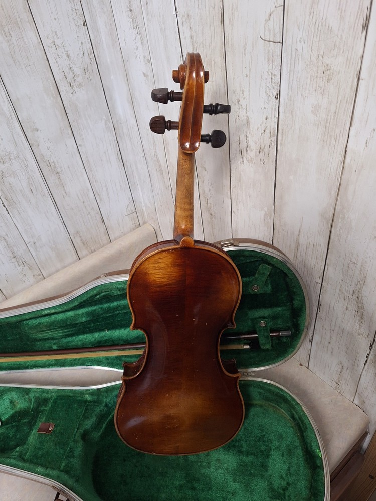 Klaus Mueller Etude Violin