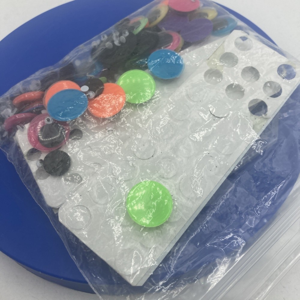 Mixed Lot Of Plastic Googly Eyes White Multi Colored Various Sizes