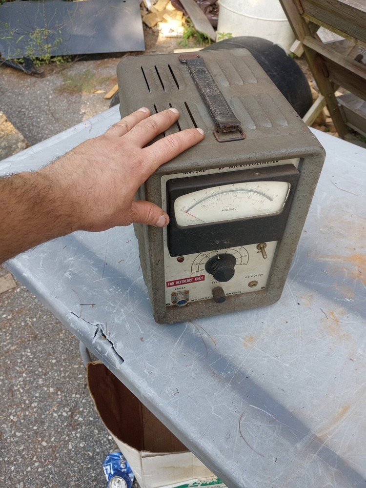 Millivac Mv-28b Micro voltmeter