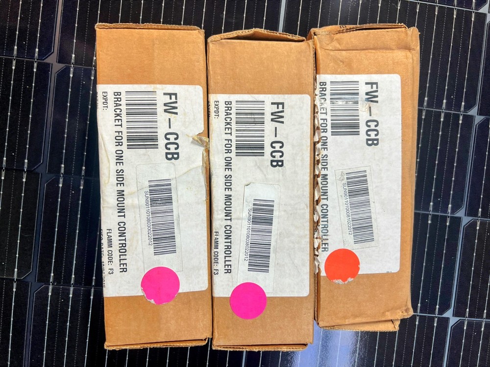 OutBack Power FW-CCB – Bracket for One Side-Mount Controller FlexWare Mounting