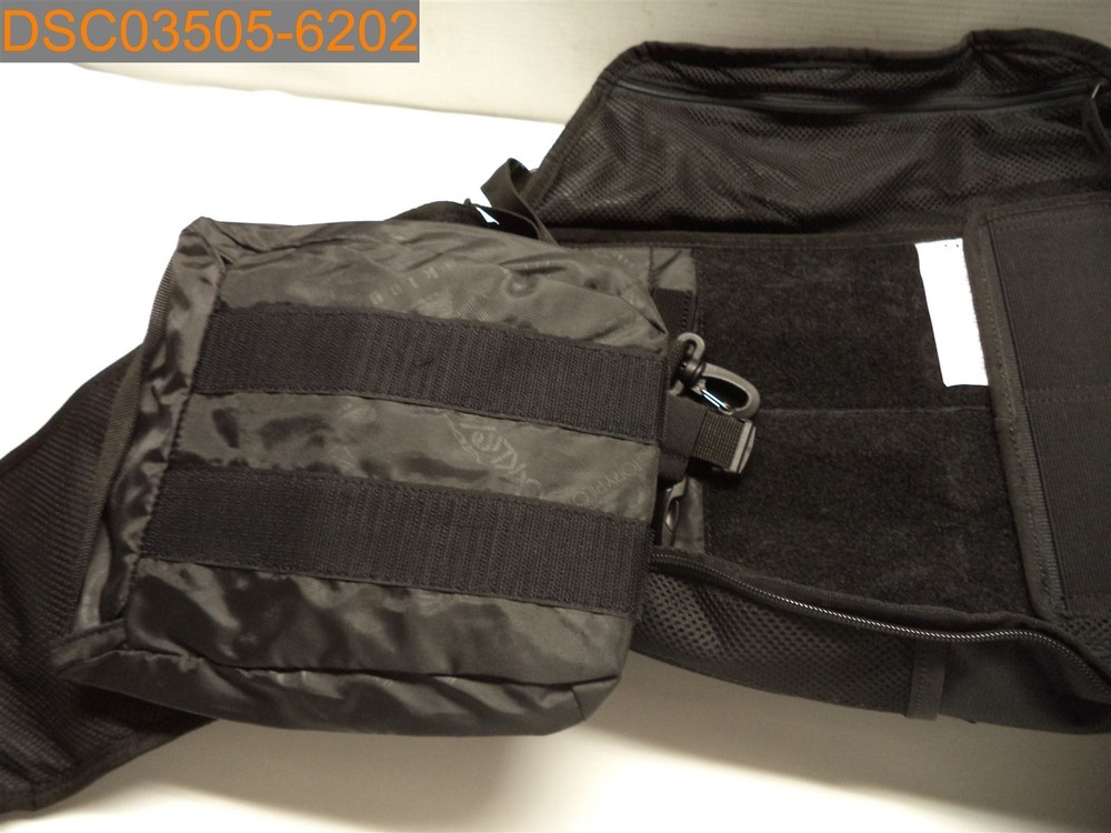 Oakley Extractor Sling Backpack Black