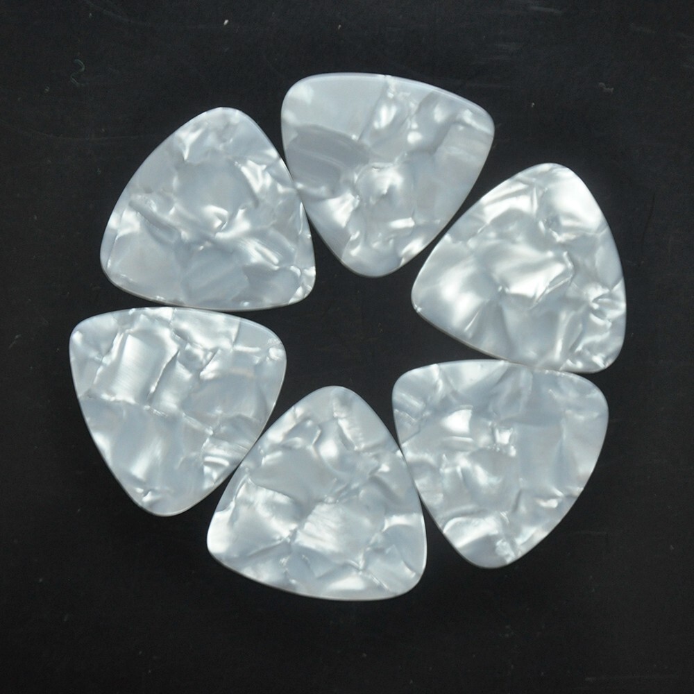 100Pcs Thin 0.46mm Celluloid 346 Rounded Triangle Guitar Picks Assorted Colors