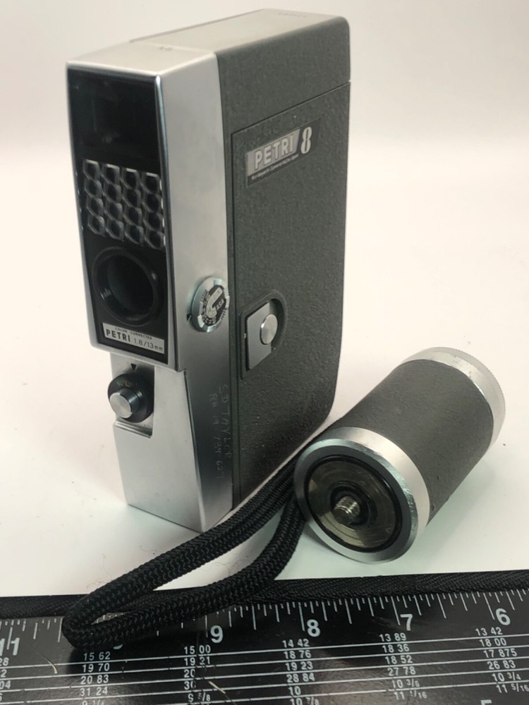 petri8mm camera in excellent condition