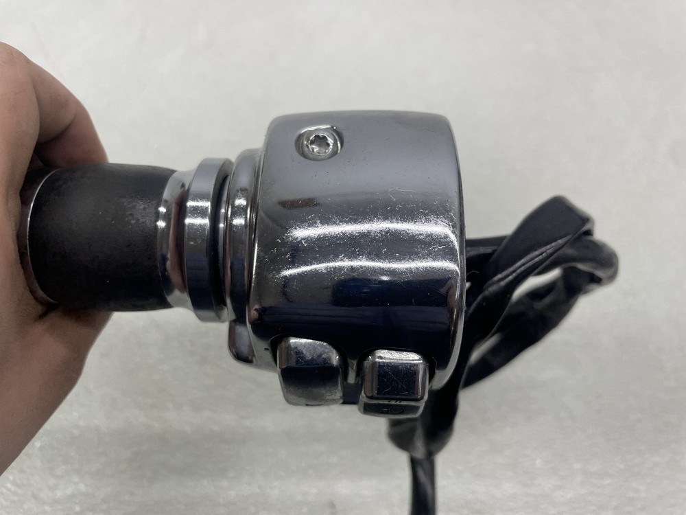 06-11 HARLEY-DAVIDSON DYNA SUPER GLIDE CUSTOM FXDCI LEFT CONTROL SWITCH
