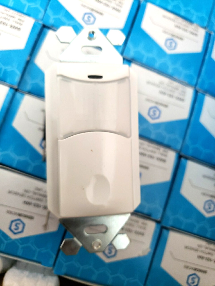 ( lot of 5 ea ) SensorWorx SWX-103-WH Interval Timer Switch