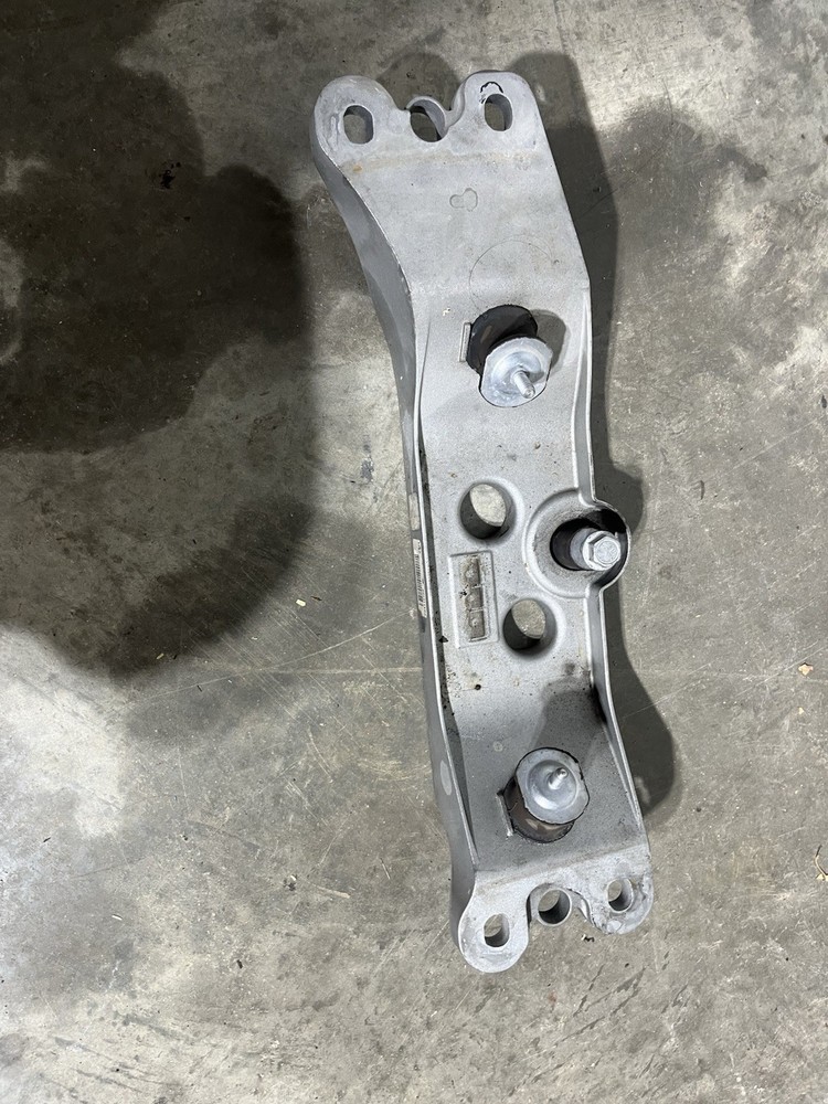 Genuine Manual Transmission Mount 84119729