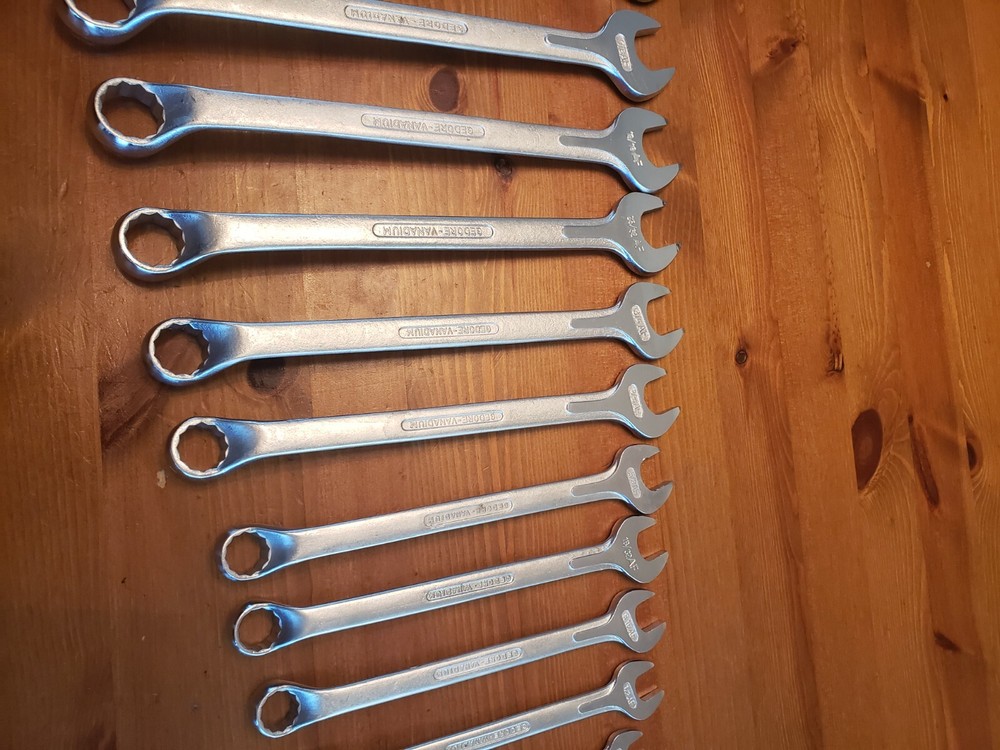 Gedore AF ring spanner and open wrench set with roll