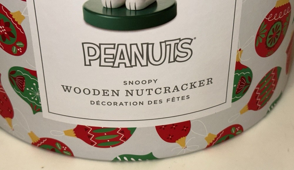New 2025 Hallmark Peanuts Bell-Ringing Santa Snoopy Nutcracker Figurine w/ Box