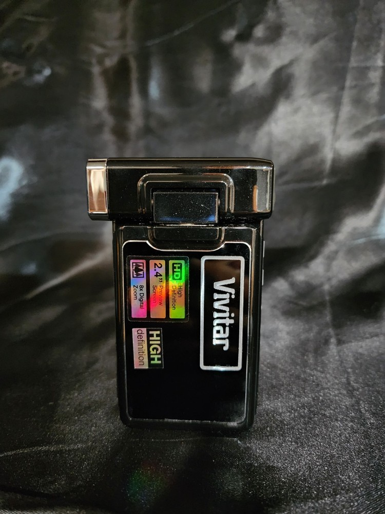 Vivitar DVR 865HD High Definition Handheld Camcorder