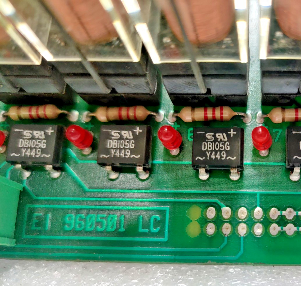 Euro Instruments 960501 LS Mechanical Relay Module