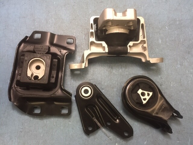 Complete Hydraulic Motor & Manual Trans Mount 4PCS Set for 2004-2009 Mazda 3
