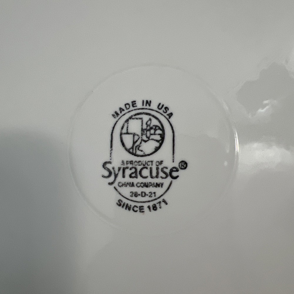 Syracuse China dinner plates (4) discontinued Gibraltar pattern White Embossed