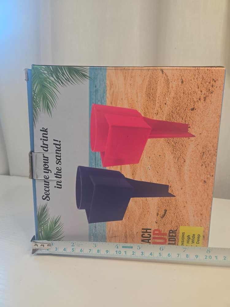 2 Beach Cup Holders, Open Box