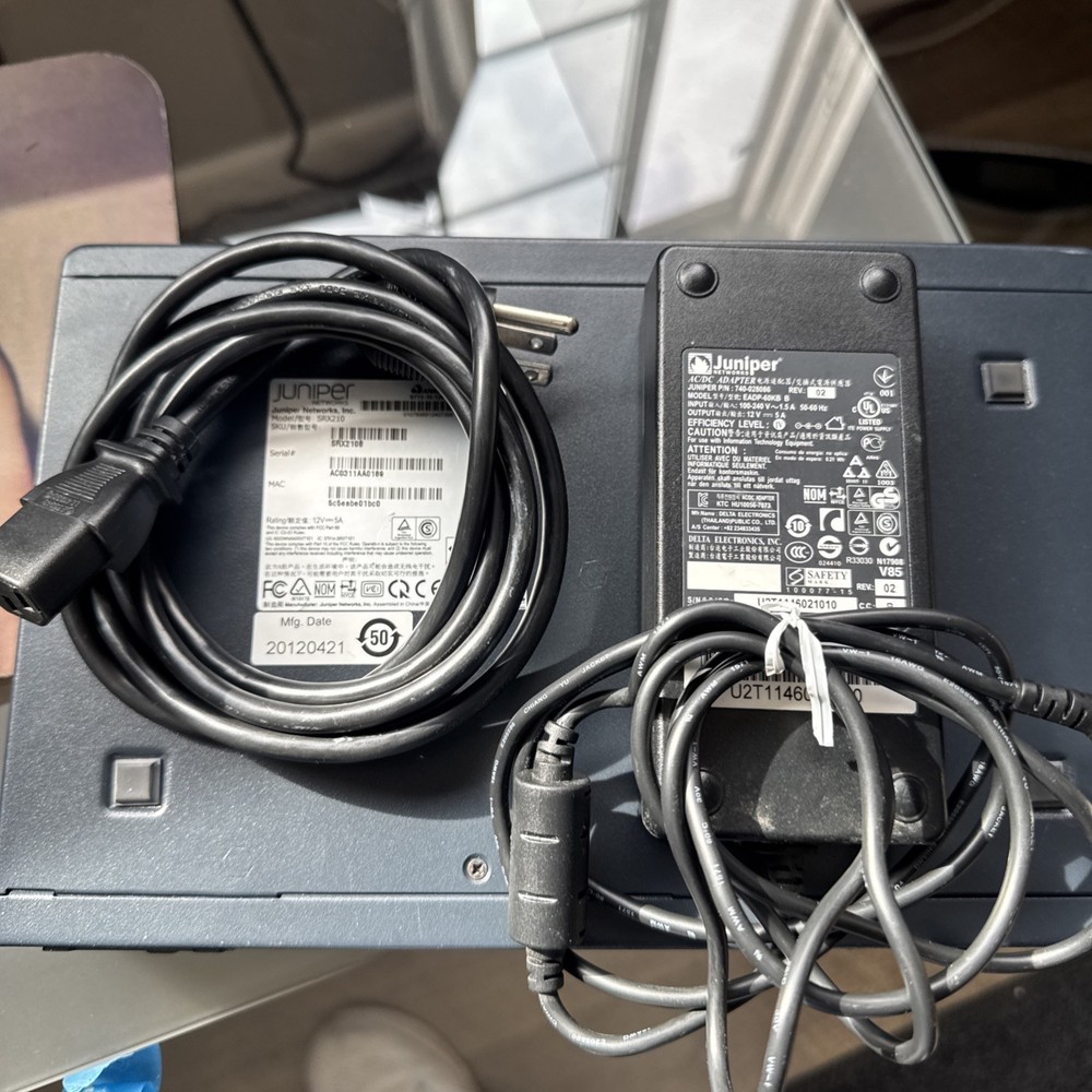 Juniper Networks SRX210 Gigabyte Secure Services Firewall VPN Gateway