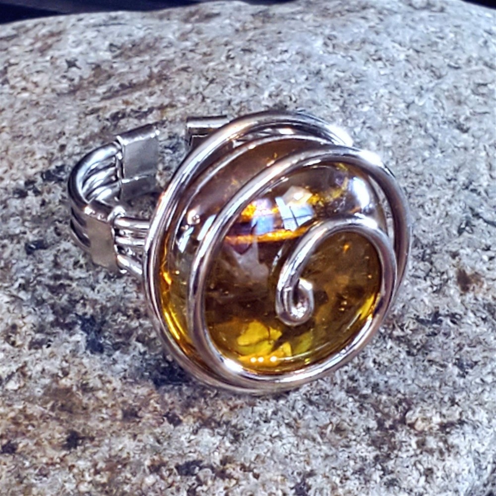 Handcrafted Edgy Translucent Amber Silver Spiral Luster Glass Bauble Ring