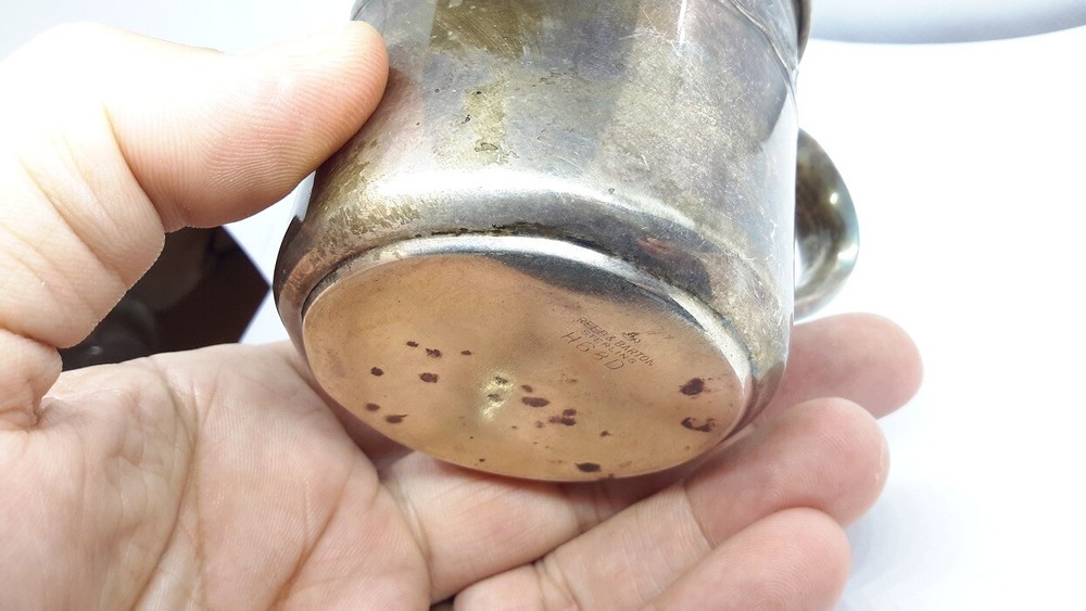 Sterling Silver Baby Cup DUCKS Design. Reed Barton