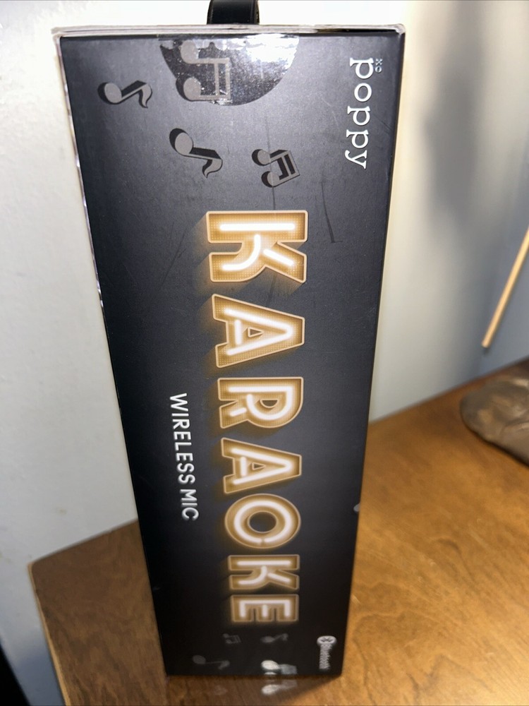 POPPY BLUETOOTH KARAOKE WIRELESS MIC. NEW