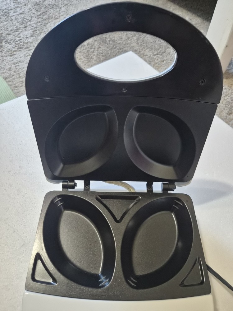 Kitchen Gourmet Omelet Maker