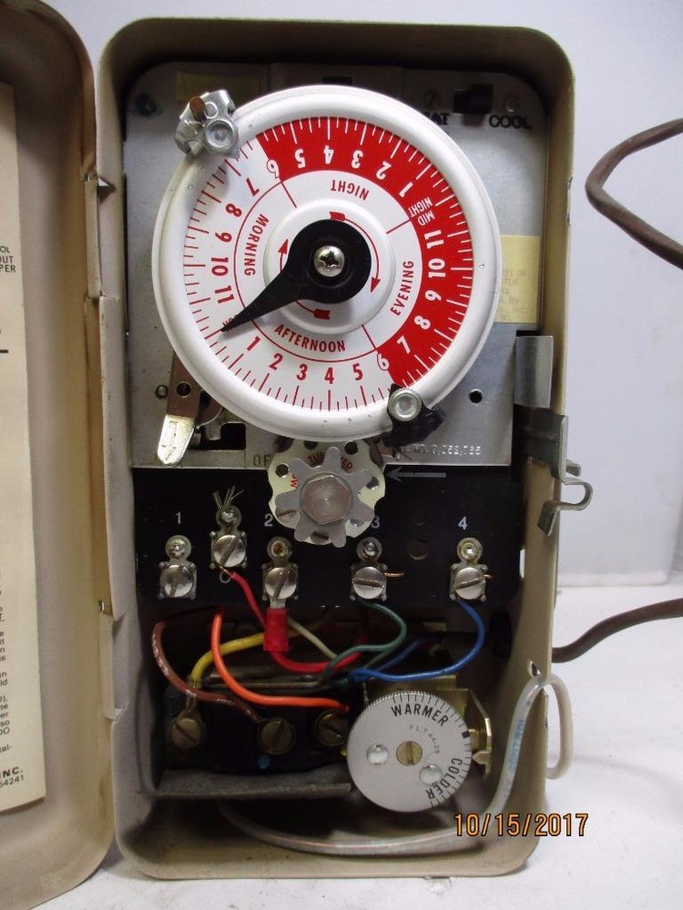 AMF Paragon Temperature Scheduler Setback Heat Control C-3565 A-1021-06