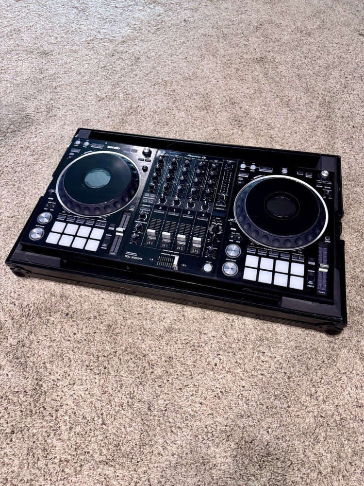 Pioneer DJ DDJ-1000SRT Controller *W/ FLIGHT CASE*