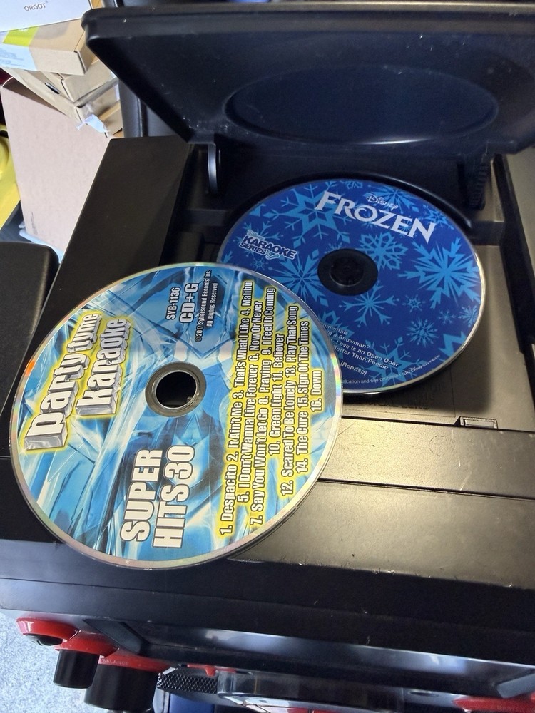 iLIVE IJMB587B Bluetooth Karaoke Party Machine