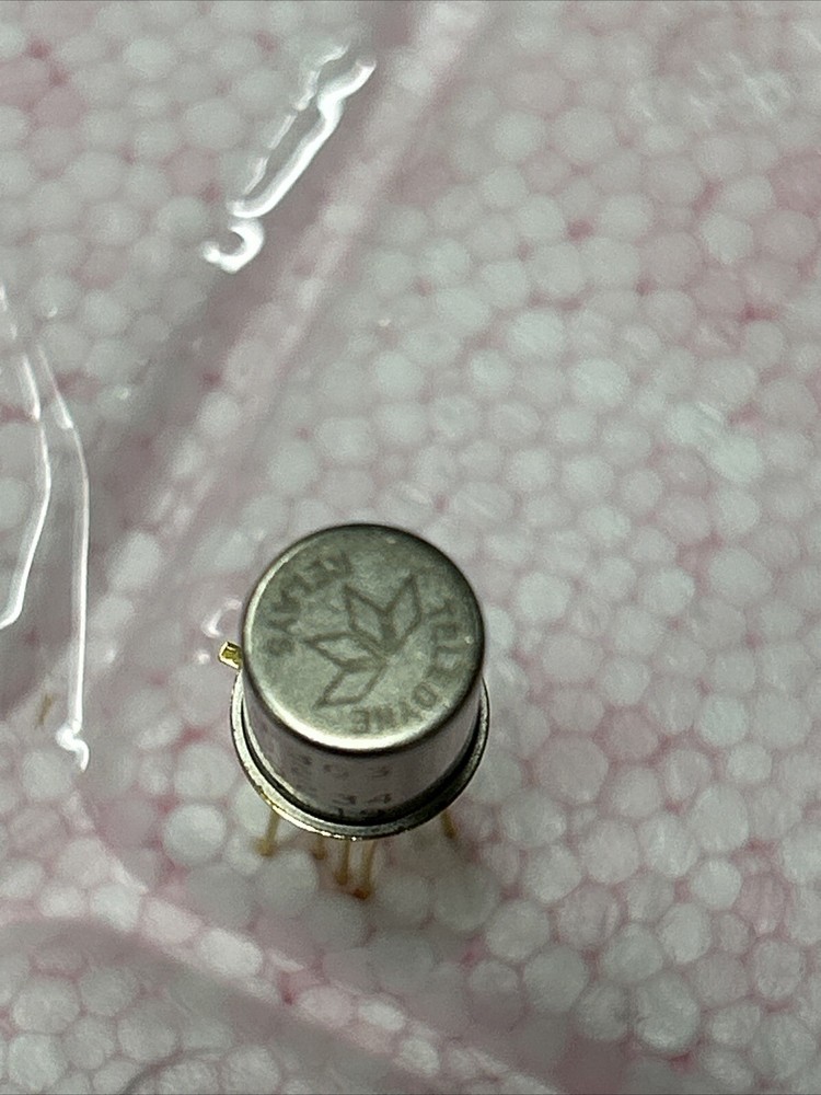 Teledyne RF Relay RF303-12 12VDC High frequency Relay