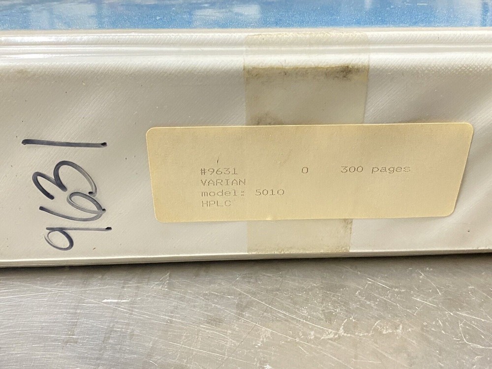 Varian 5010 Liquid Chromatograph - Users Guide / Manual