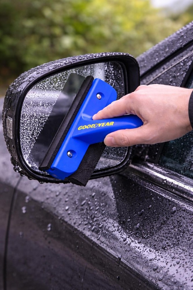 Goodyear 3-in-1 Ice Scraper Squeegee & Sponge Car Windscreen Cleaner Winter Tool