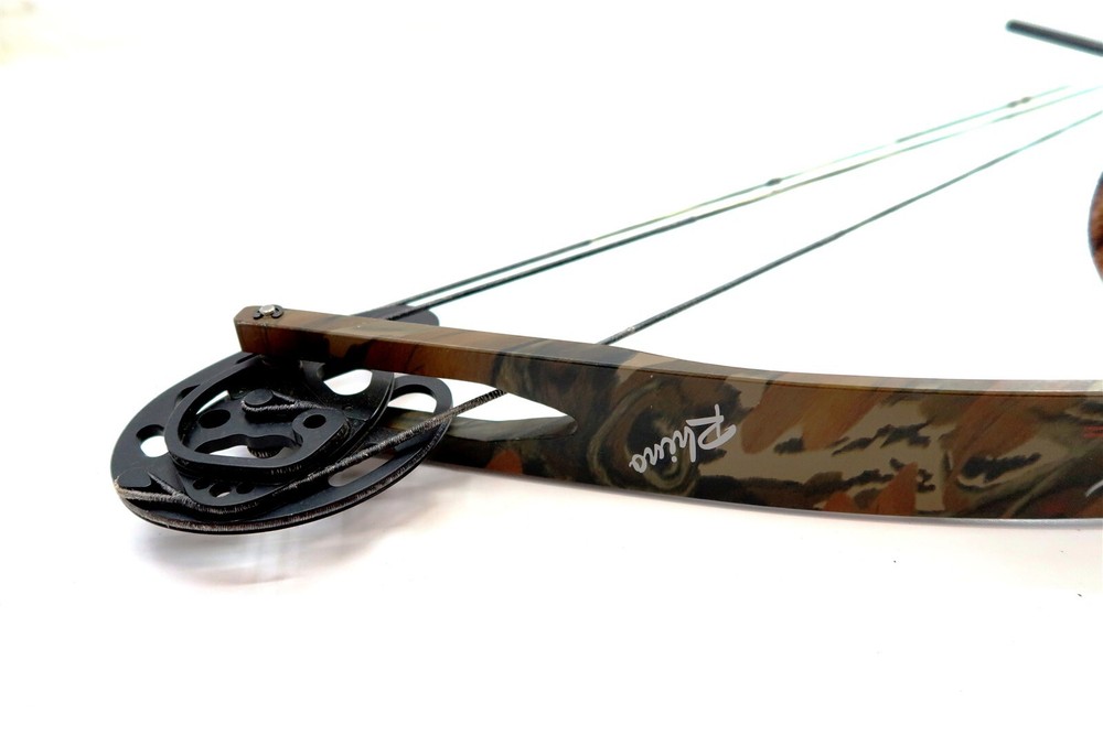 STERNER DUTTERA RHINO Compound Bow w/ Cobra Sight by SRD Designs Corp