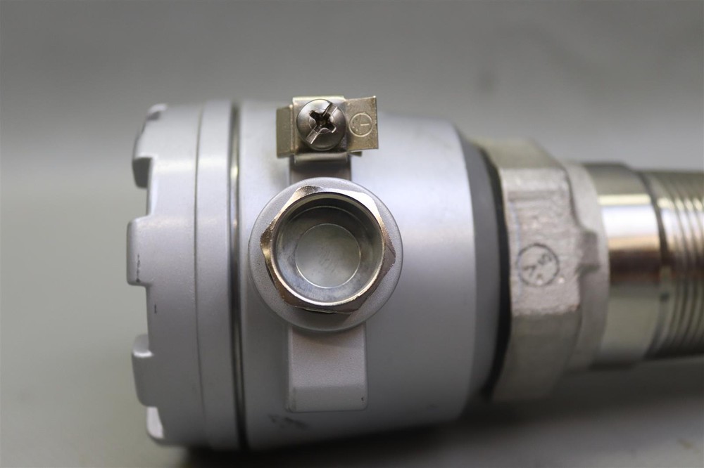 Endress + Hauser Soliphant FTM932 GR1DPGN13 Füllstandssensor Unused